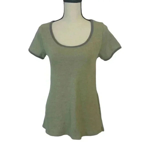 NWT Lularoe Classic T Olive Green - Picture 1 of 6